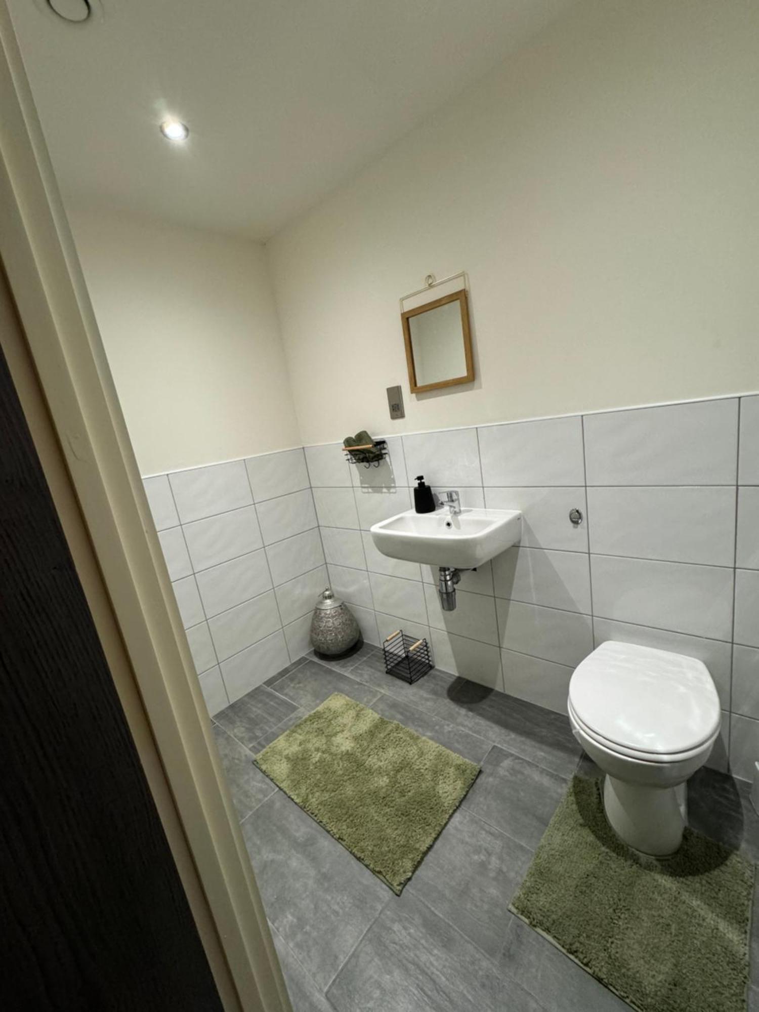 Apartment Stylish 2 Bed - 24hr Check-in - Free Wifi, Netflix, Live Tv & Sports Bradford (West Yorkshire)